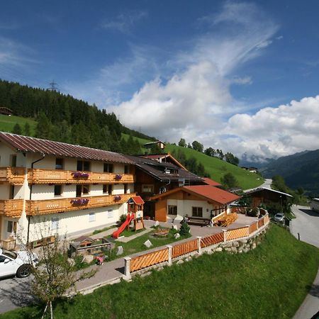 Alpengasthof Enzianhof Zell am Ziller Bagian luar foto
