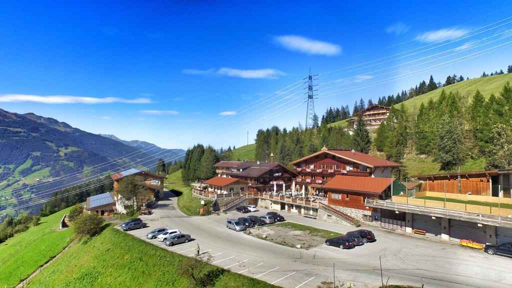 Alpengasthof Enzianhof Zell am Ziller Bagian luar foto