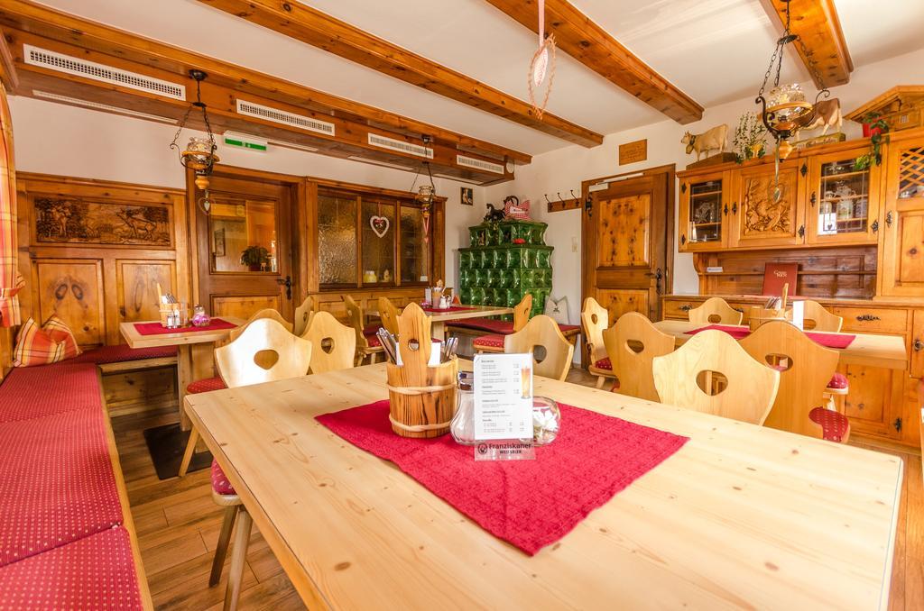 Alpengasthof Enzianhof Zell am Ziller Bagian luar foto